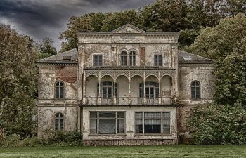 Looking for a Fixer-Upper? Here Are 5 Things to Consider